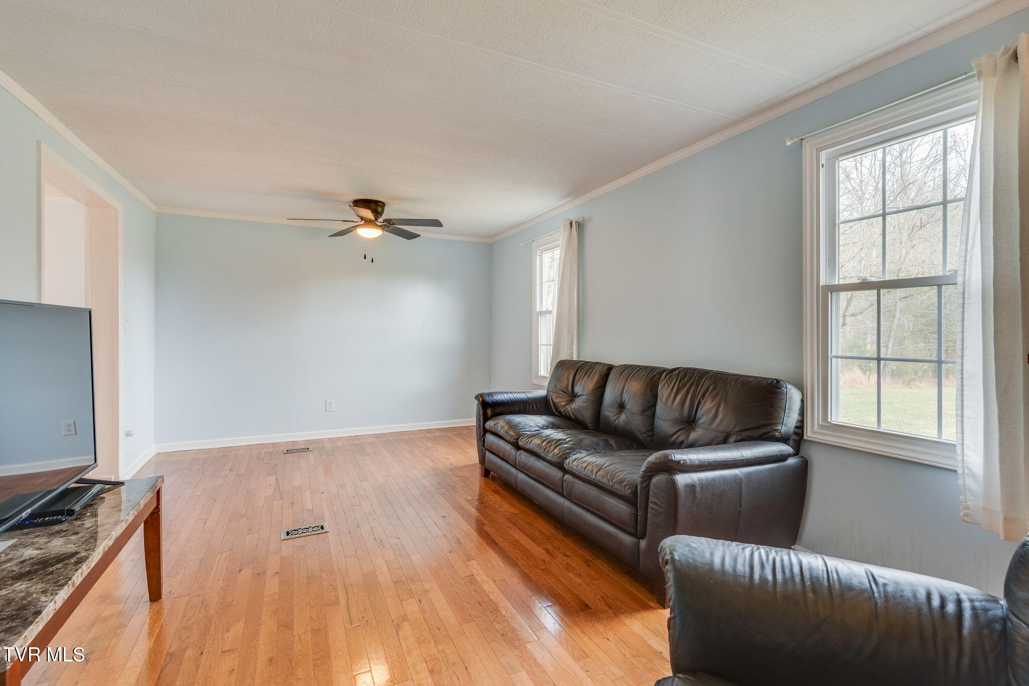 367 Adams Chapel Road Blountville, TN 37617 - Photo 18 of 41 015