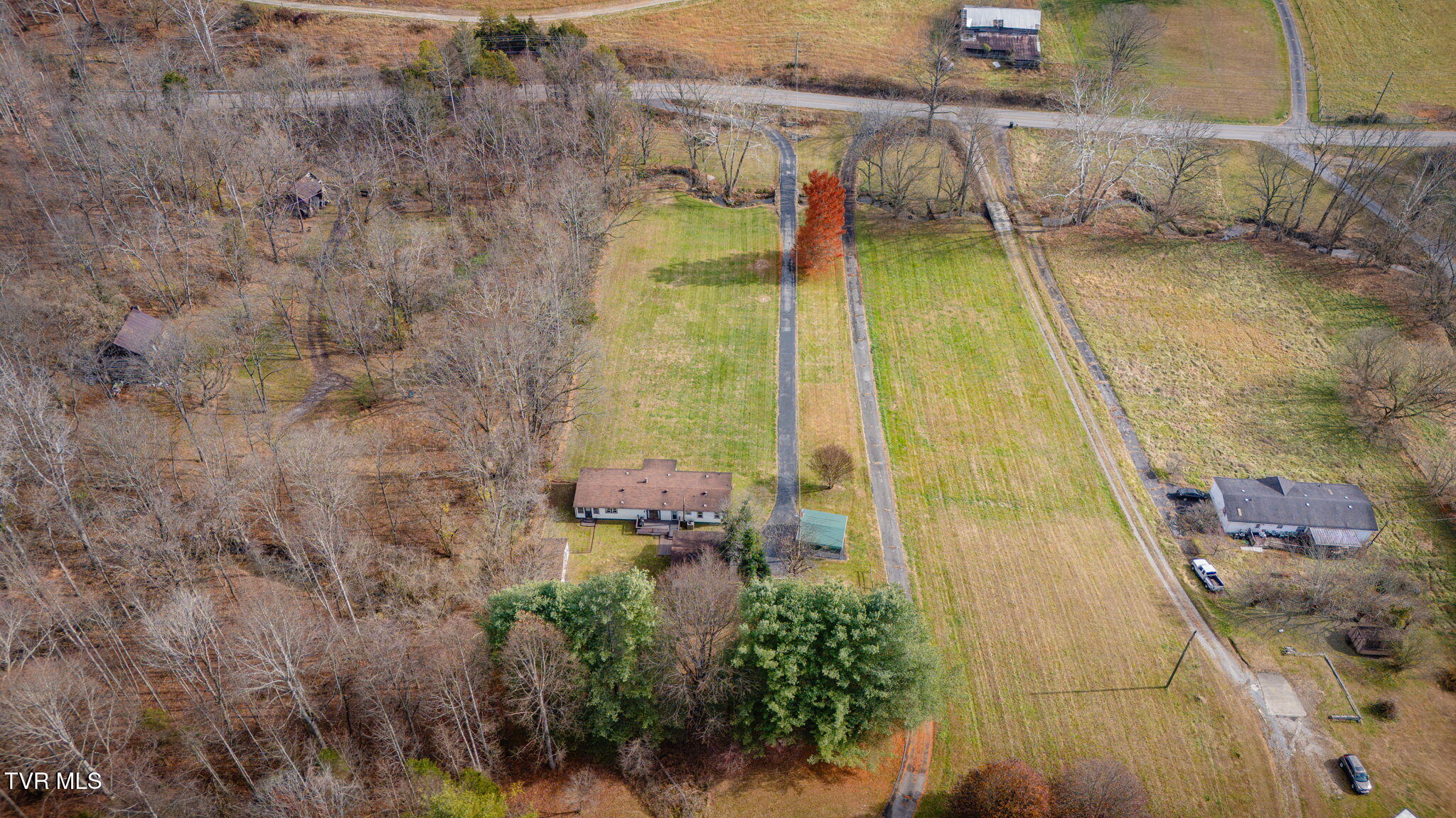 367 Adams Chapel Road Blountville, TN 37617 - Photo 39 of 41 103