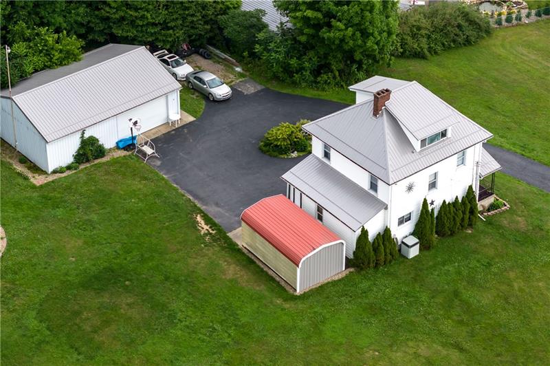 104 Buss Road Aliquippa, PA 15001 - Photo 3 of 26 Gallery Image 3