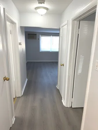 $119,900 | 1110 18th Street, Unit GE, Broadview, IL 60155