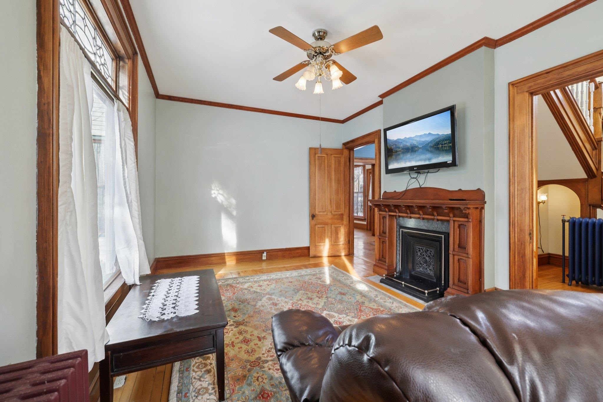 733 5th Street Baraboo, WI 53913 - Photo 4 of 49