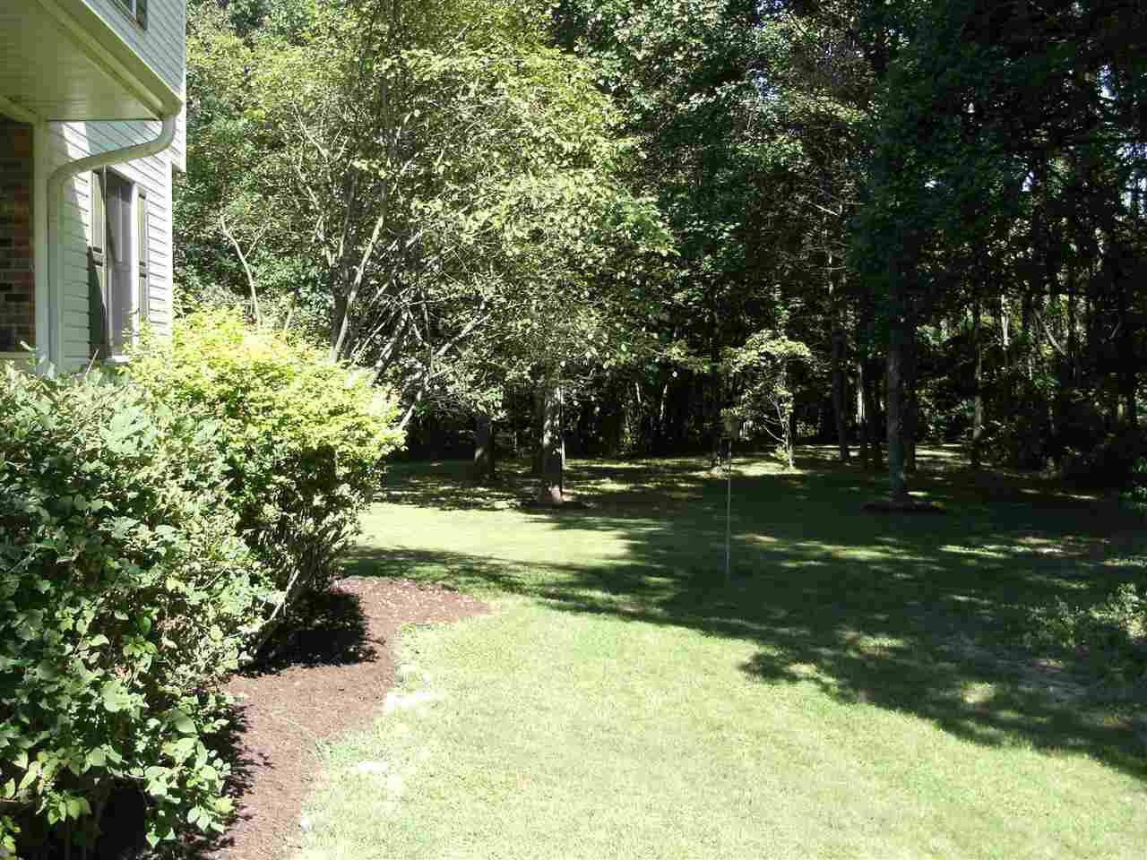 4439 South Harrell Road Bloomington, IN 47401 - Photo 3 of 27 Gallery Image 3