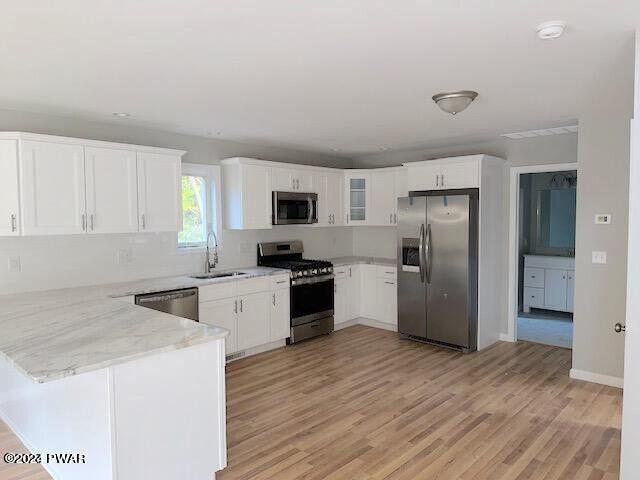 178 Spring Drive Dingmans Ferry, PA 18328 - Photo 4 of 18