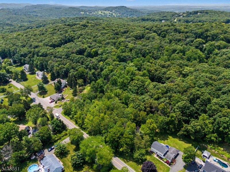 242 West Mountain Road Sparta, NJ 07871 - Photo 14 of 21 Gallery Image 14
