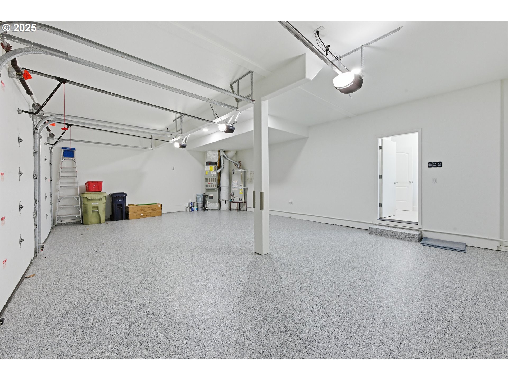 17808 Northwest Pioneer Road Beaverton, OR 97006 - Photo 35 of 43 a view of empty room with ceiling fan