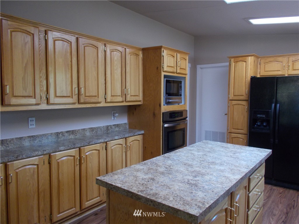 14128 Burn Road Lake Stevens, WA 98258 - Photo 4 of 25