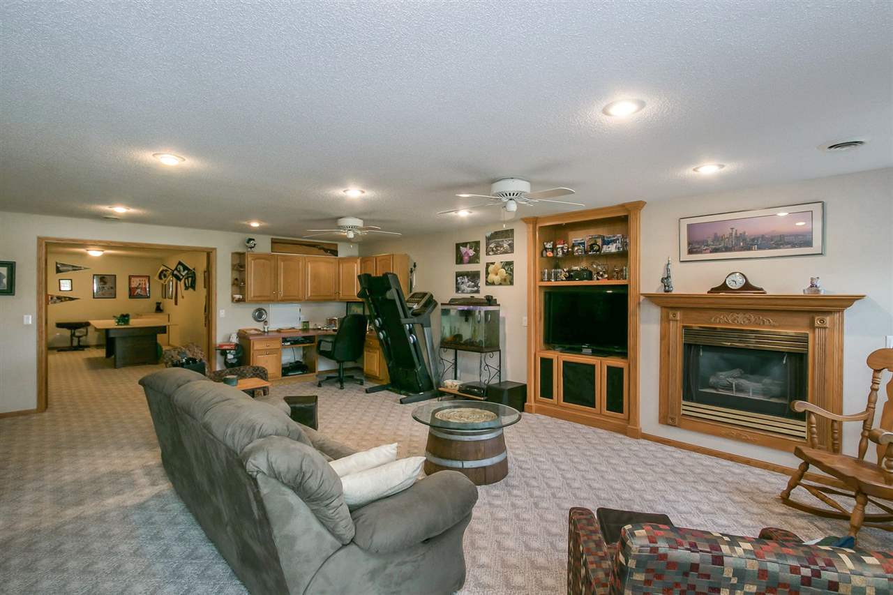 3824 Eagle Road Northeast Solon, IA 52333 - Photo 22 of 36 Gallery Image 22