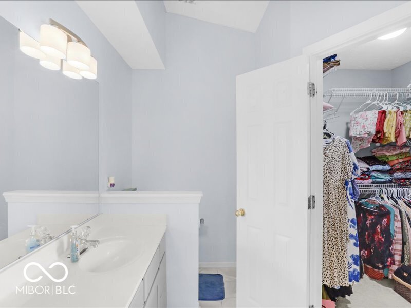 10165 Bootham Close Fishers, IN 46038 - Photo 29 of 51