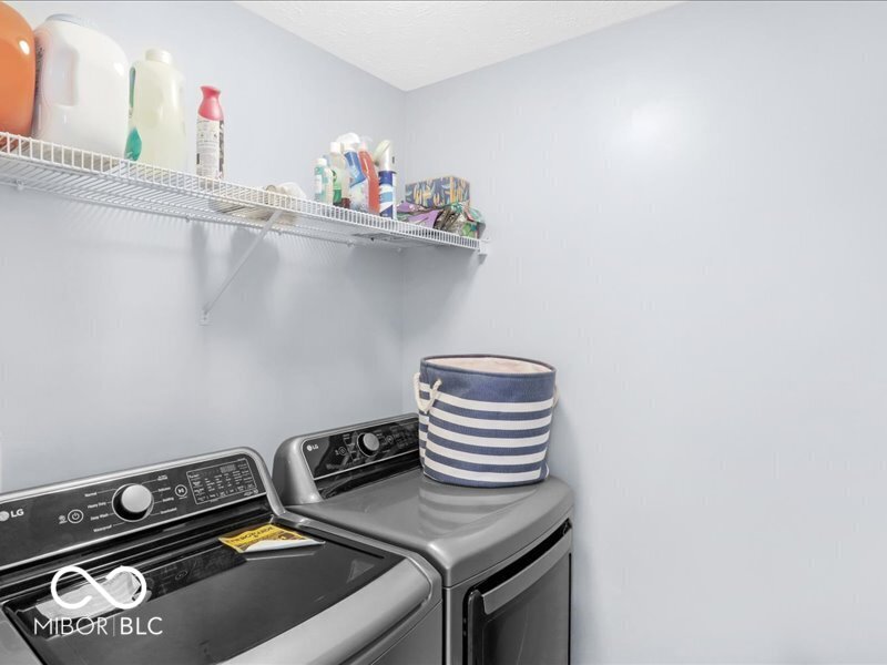 10165 Bootham Close Fishers, IN 46038 - Photo 34 of 51