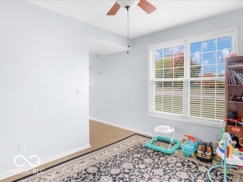 10165 Bootham Close Fishers, IN 46038 - Photo 10 of 51