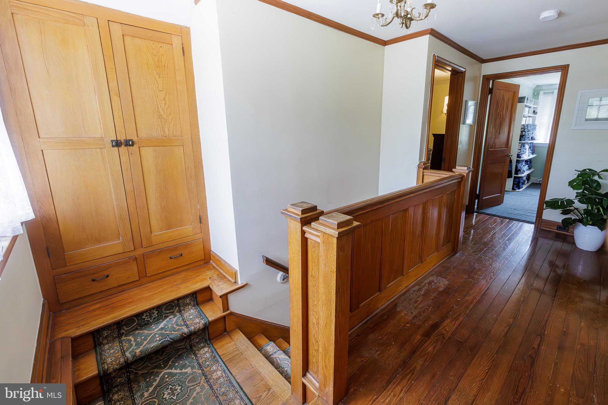 250 Oberlin Road Middletown, PA 17057 - Photo 23 of 59 Top of stairs has linen closet