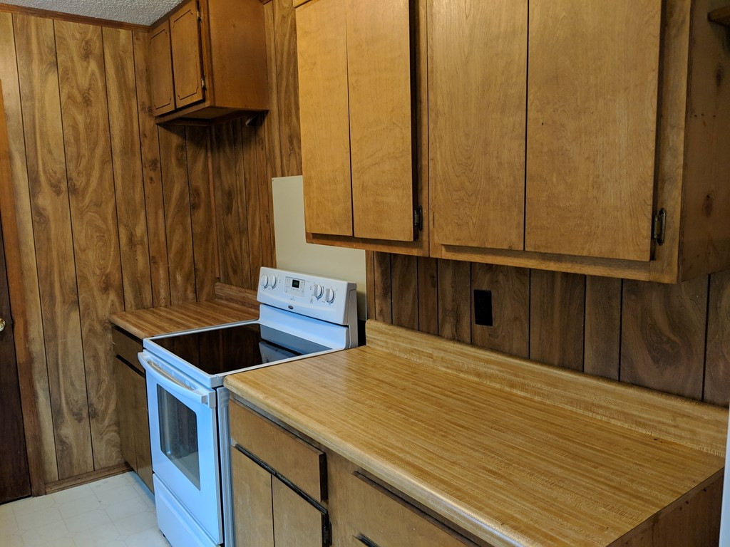 1127 Newman Road Harlem, GA 30814 - Photo 7 of 17