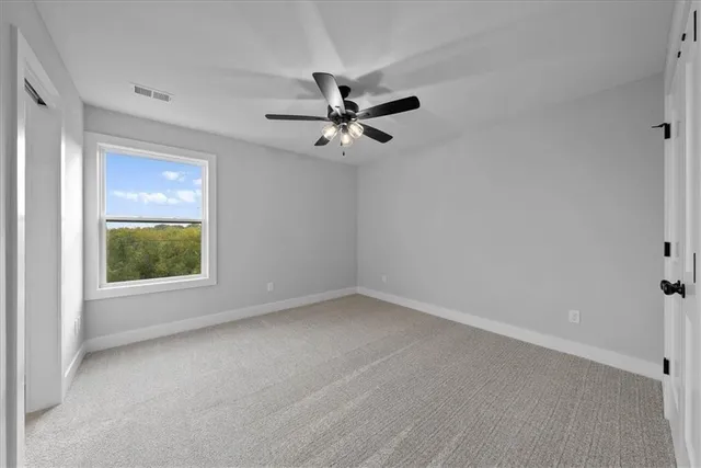 $400,000 | 4015 Northeast Sagamore Drive, Lee's Summit, MO 64064