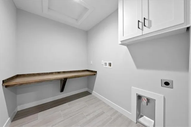 $400,000 | 4015 Northeast Sagamore Drive, Lee's Summit, MO 64064