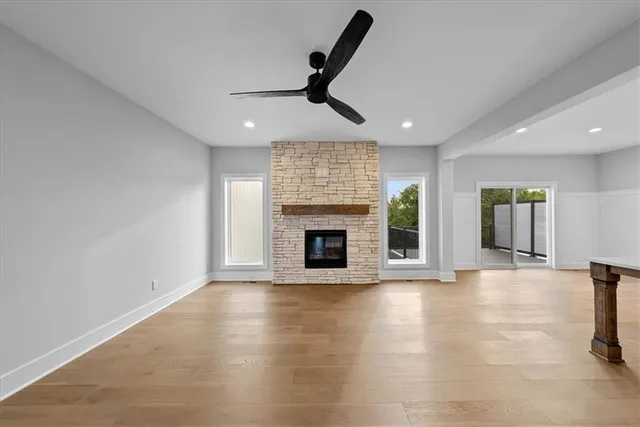 $400,000 | 4015 Northeast Sagamore Drive, Lee's Summit, MO 64064