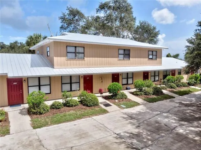 $1,400 | 958 Louisiana Avenue, Sebastian, FL 32958