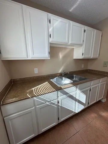 $1,400 | 958 Louisiana Avenue, Sebastian, FL 32958