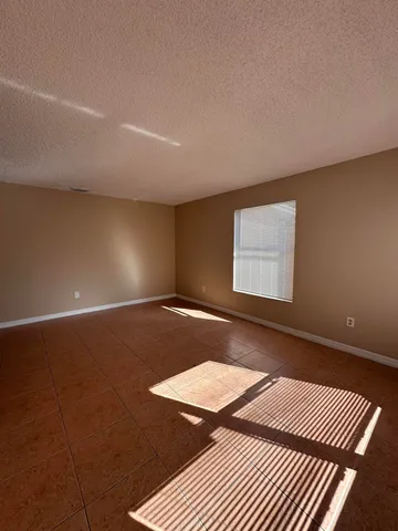 $1,400 | 958 Louisiana Avenue, Sebastian, FL 32958