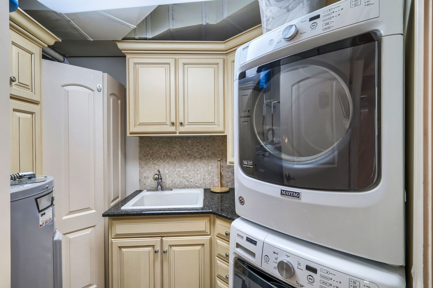 10 East Burlington Street, Unit 3B Riverside, IL 60546 - Photo 26 of 31