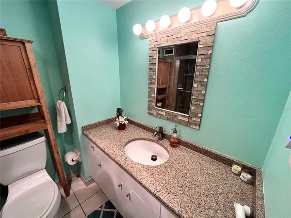 $1,995 | 880 Mandalay Avenue, Unit N902, Clearwater, FL 33767