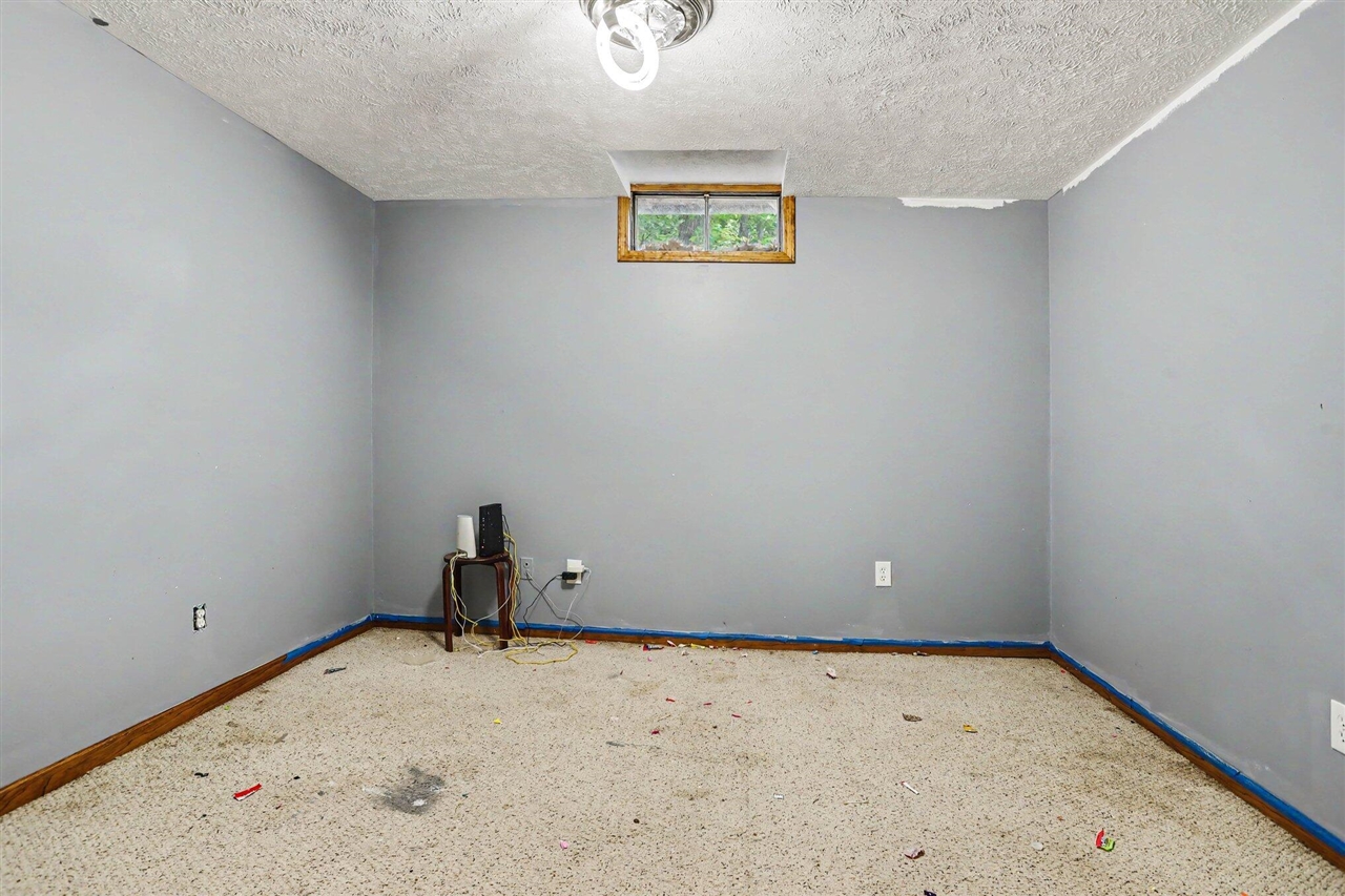 10642 Keller Road Delton, MI 49046 - Photo 17 of 49