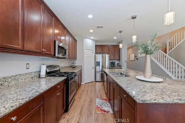 $620,000 | 335 Pinnacle Street, Perris, CA 92570