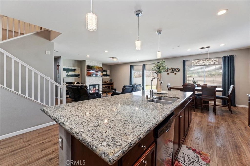 335 Pinnacle Street Perris, CA 92570 - Photo 15 of 52