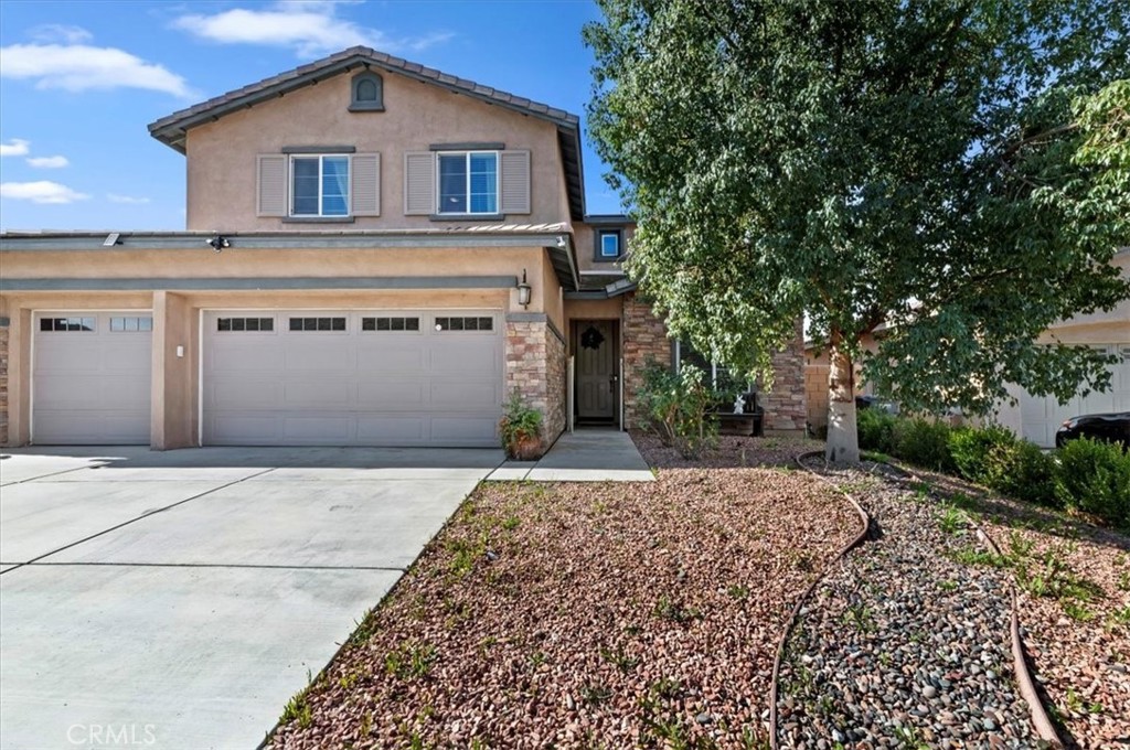 335 Pinnacle Street Perris, CA 92570 - Photo 5 of 52