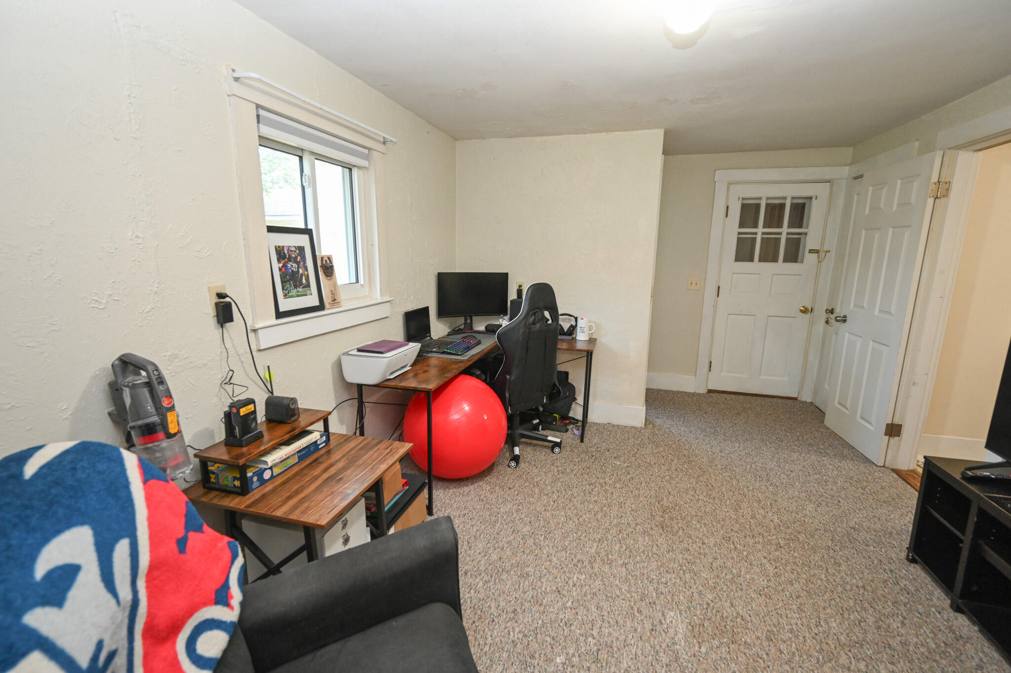 420 Main Road South Hampden, ME 04444 - Photo 12 of 20 1st Fl Bedroom or Office