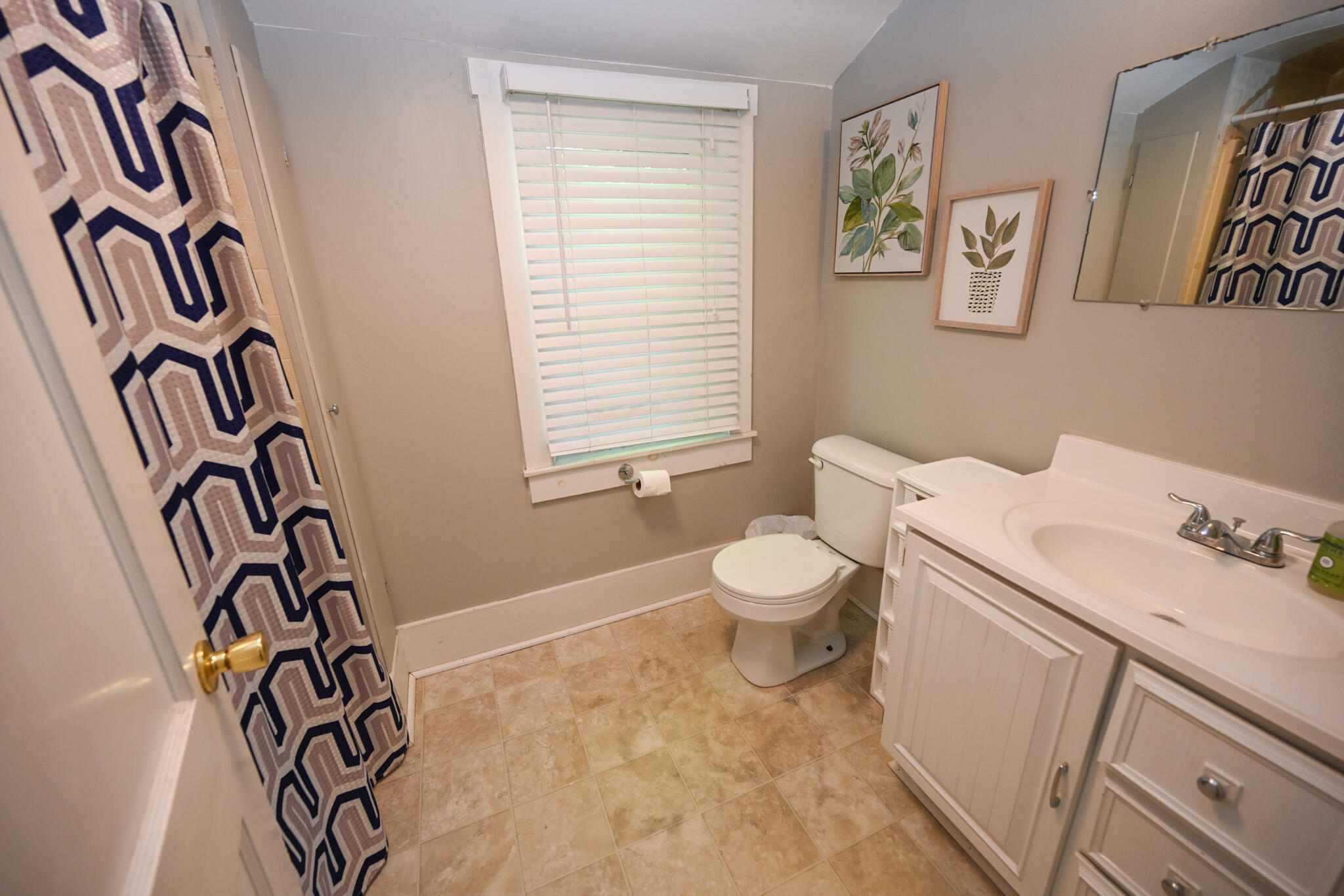 420 Main Road South Hampden, ME 04444 - Photo 16 of 20 2nd Fl Full Bath