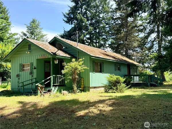 $449,500 | 503 Centre Street North, Rainier, WA 98576