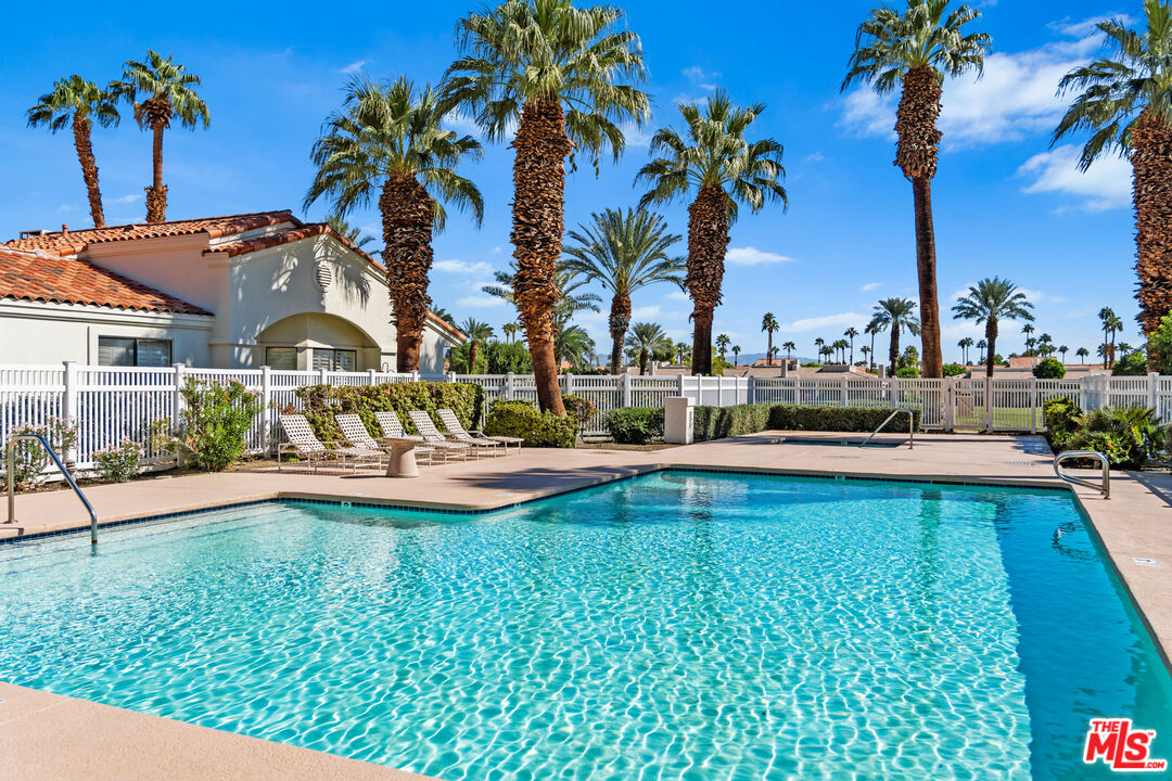 55090 Riviera La Quinta, CA 92253 - Photo 11 of 38