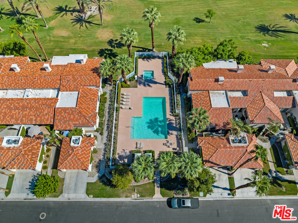 55090 Riviera La Quinta, CA 92253 - Photo 7 of 38