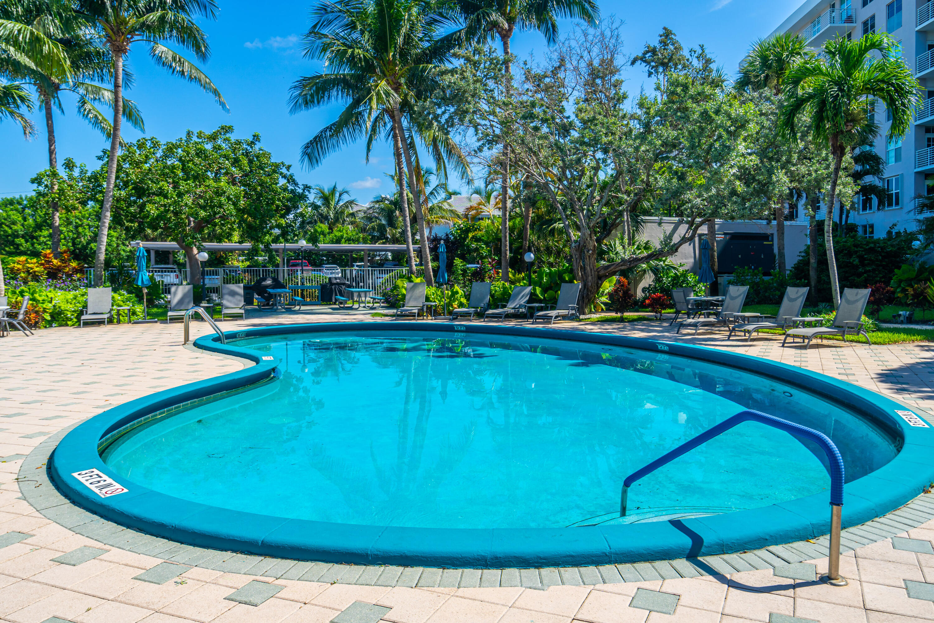 2851 South Ocean Boulevard, Unit 21 Boca Raton, FL 33432 - Photo 20 of 24 2851socean-24