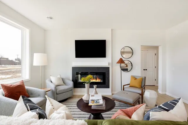 $536,940 | 3468 Knightsbridge Trail Lake North, Lake Elmo, MN 55042