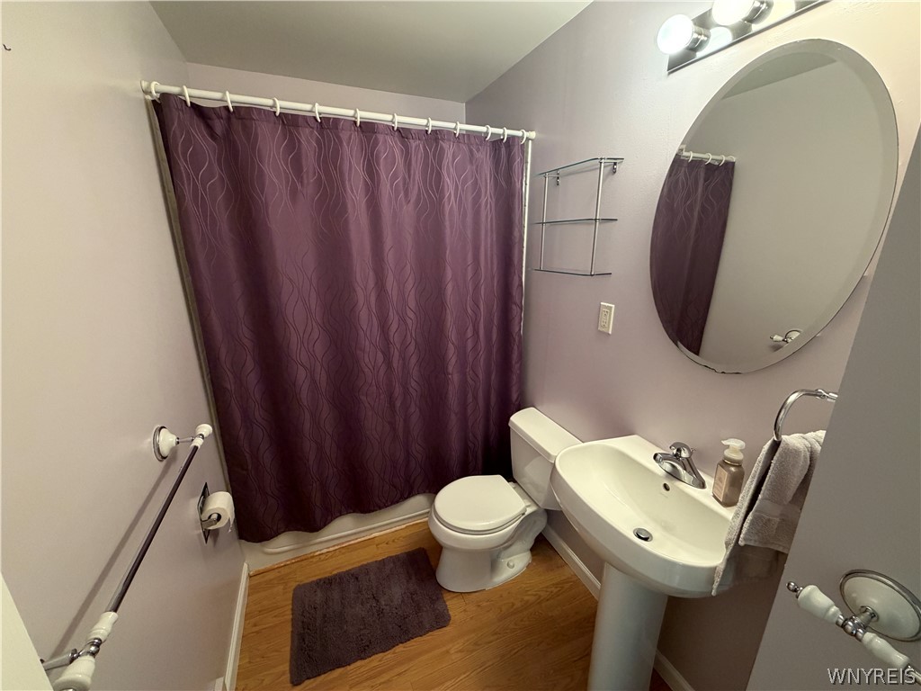 515 Lake Road Porter, NY 14174 - Photo 14 of 33 Full bath