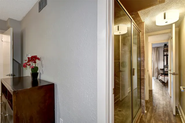 a view of entryway and dining room