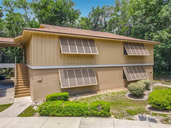 $1,350 | 110 Cypress Woods Court, Unit 7D, Deltona, FL 32725