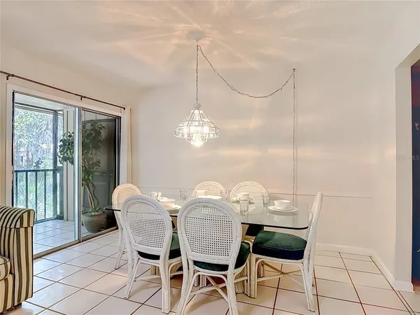 $1,350 | 110 Cypress Woods Court, Unit 7D, Deltona, FL 32725