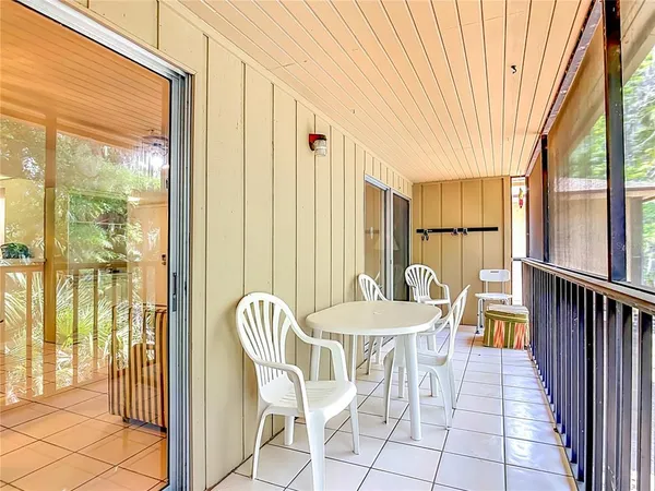 $1,350 | 110 Cypress Woods Court, Unit 7D, Deltona, FL 32725