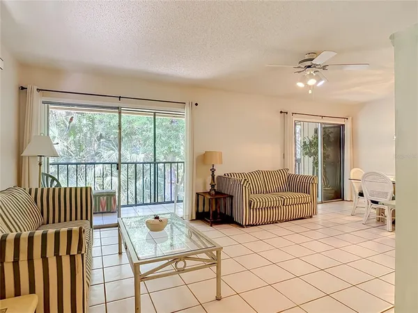 $1,350 | 110 Cypress Woods Court, Unit 7D, Deltona, FL 32725