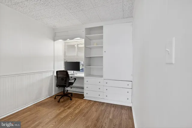 $400,000 | 111 Border Rock Road, Levittown, PA 19057