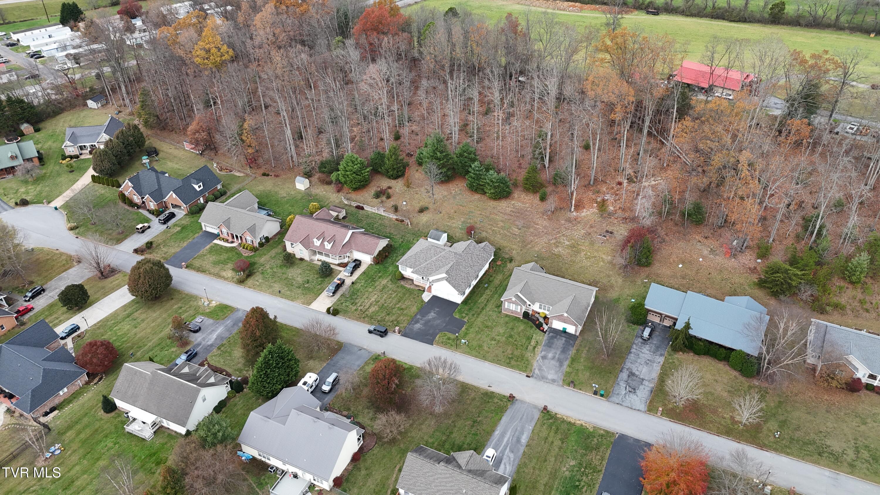 1018 Quail Run Erwin, TN 37650 - Photo 13 of 69 13