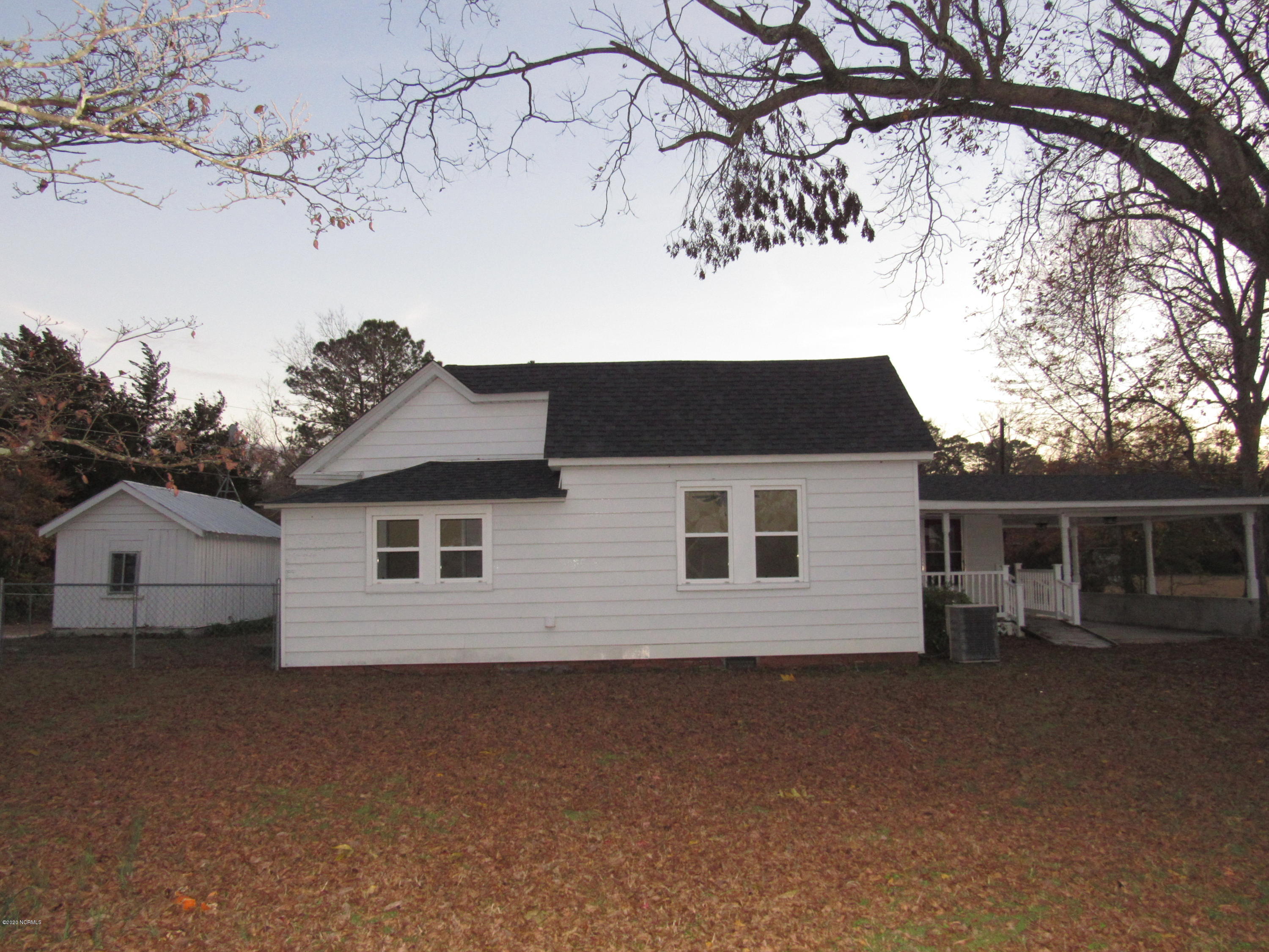 466 Masontown Road Newport, NC 28570 - Photo 28 of 28 Back of house @ 466 Masontown Rd.