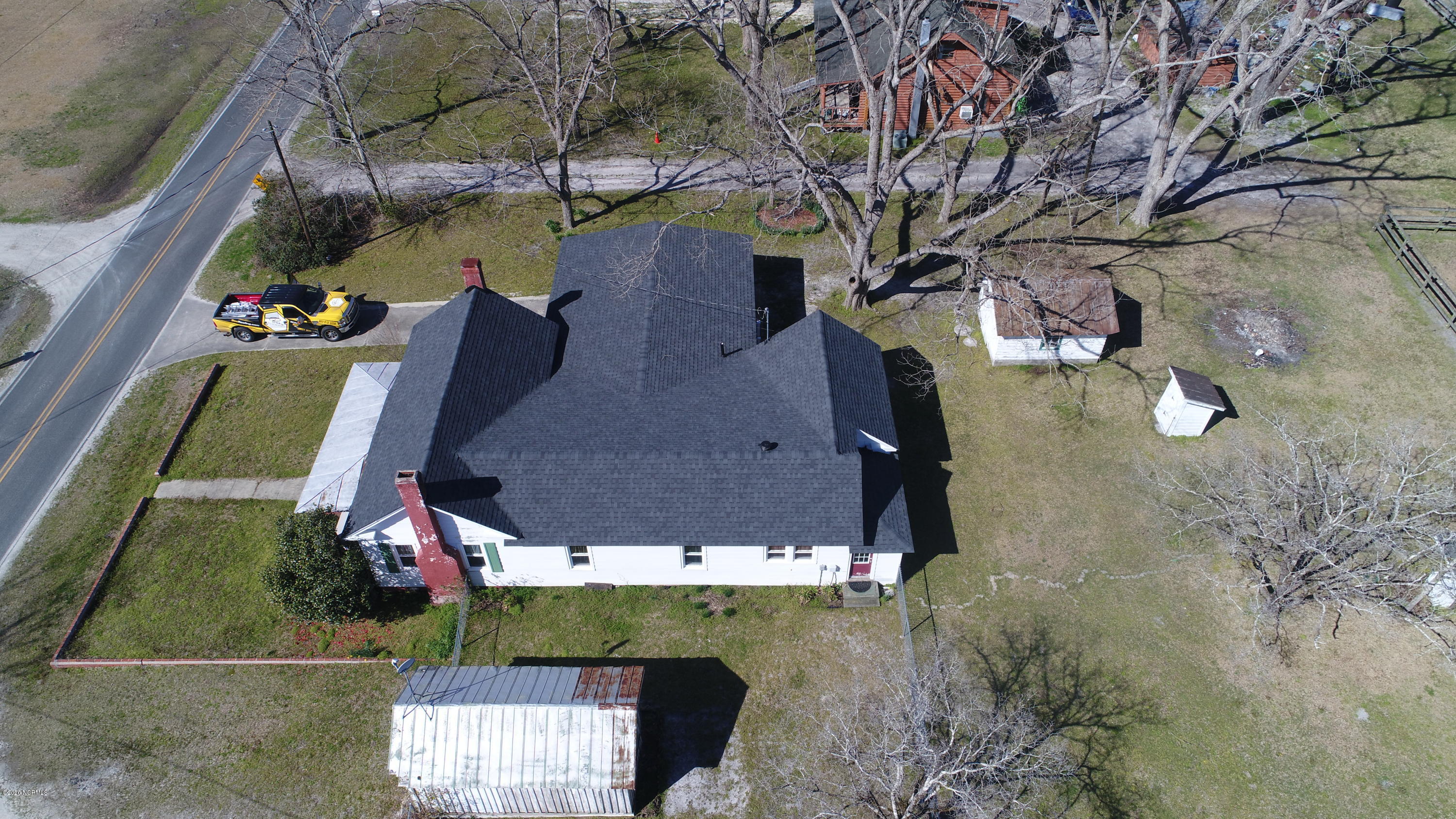 Overview of 466 Masontown Rd.