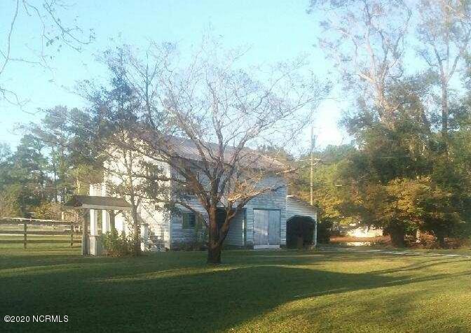 Exterior Barn @ 466 Masontown Rd.