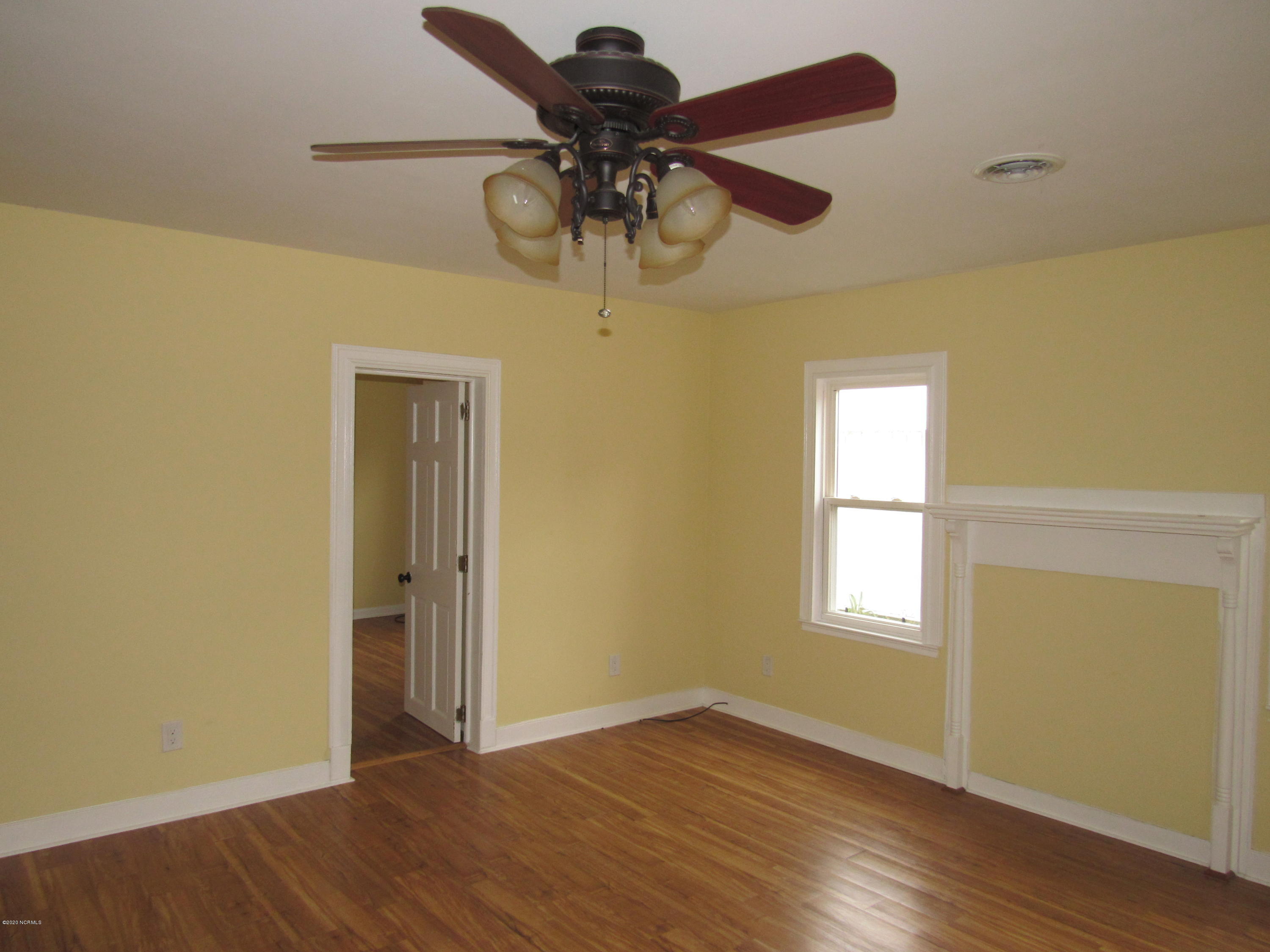 Living Room @ 466 Masontown Rd.