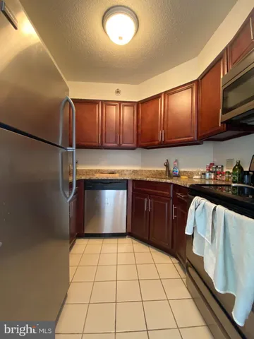 $1,900 | 2020 Walnut Street, Unit 29F, Philadelphia, PA 19103