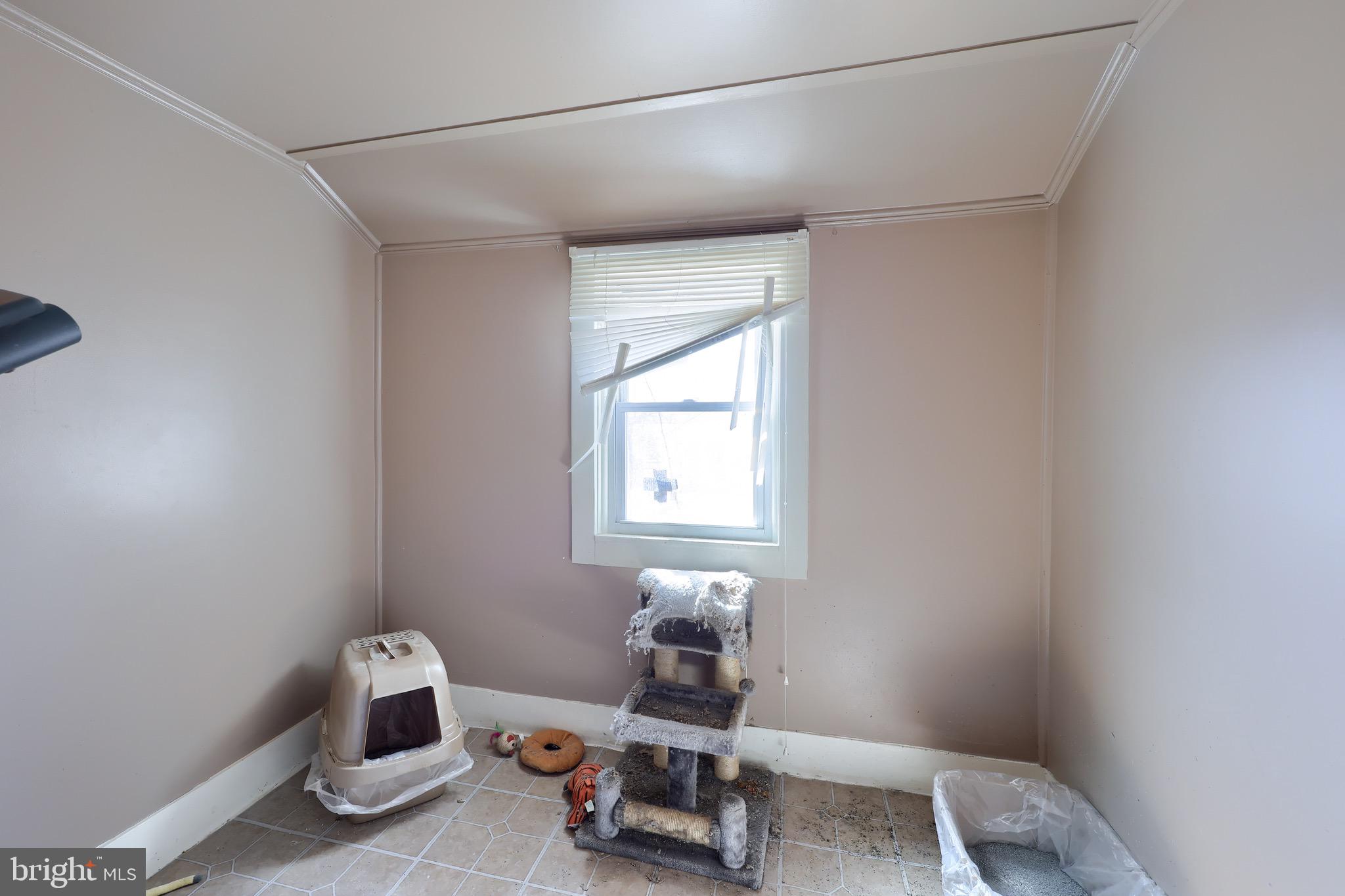 38 Montello Road Reading, PA 19608 - Photo 19 of 25 a room with a window