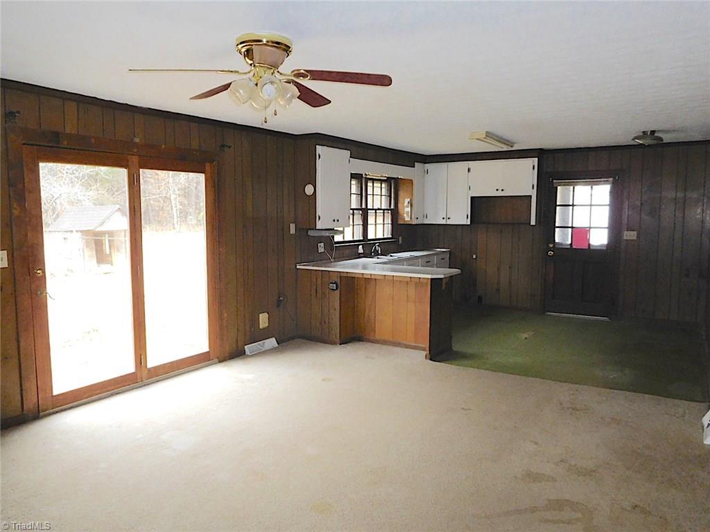 215 Ginny Road Eden, NC 27288 - Photo 7 of 17 Gallery Image 7